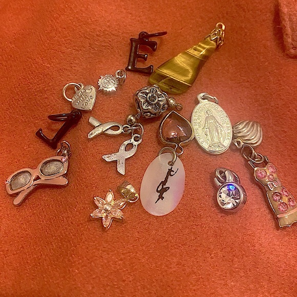 14 pieces of charms mix lot - Picture 1 of 2